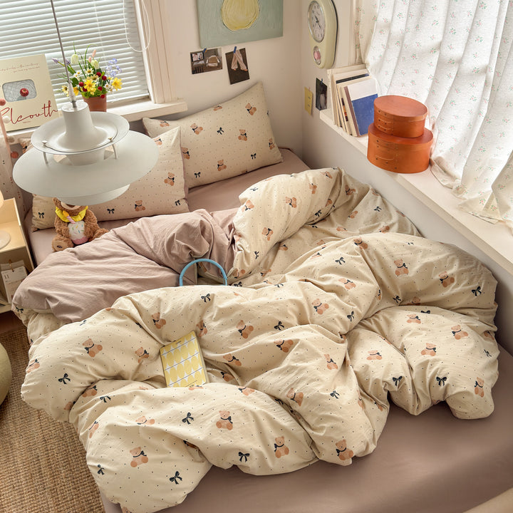 Bear-Themed Duvet Cover Set