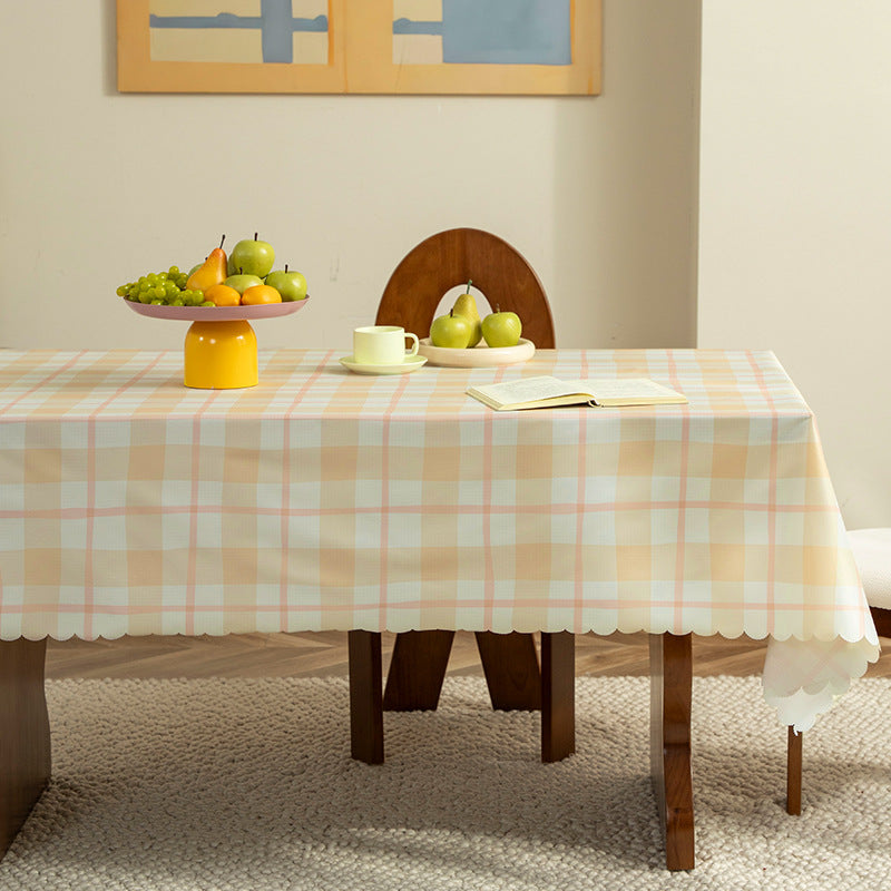 Wipeable tablecloth with star pattern and wavy hem Stornfield