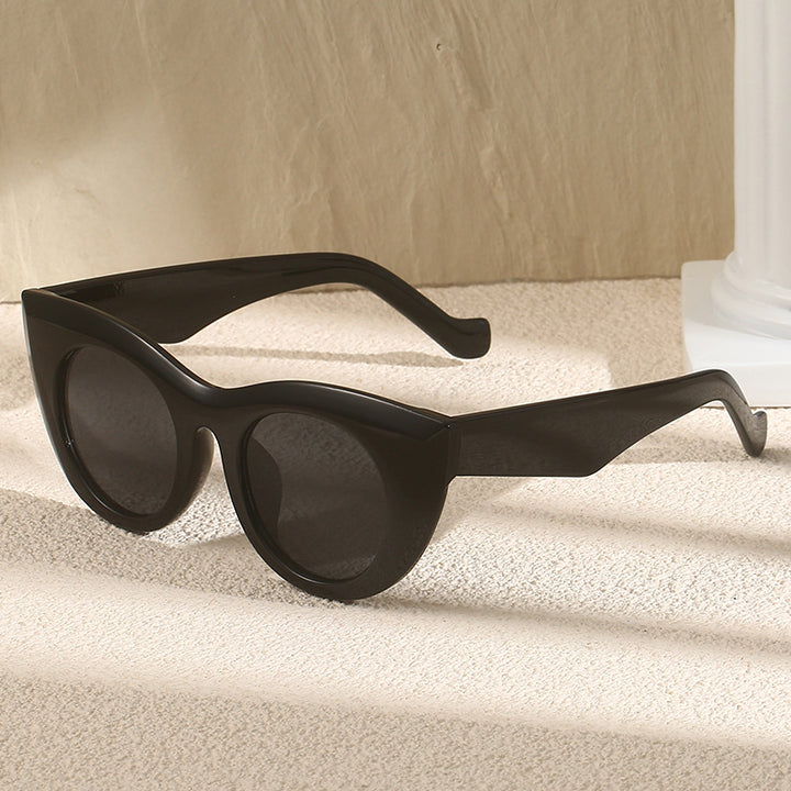 Ladies Cat-Eye Sunglasses with Wide Frame and UV Protection Stornfield