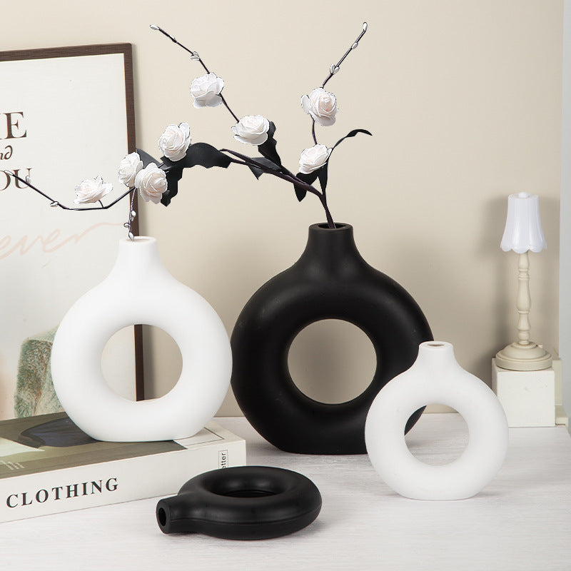 Modern Abstract Decorative Vase Stornfeild