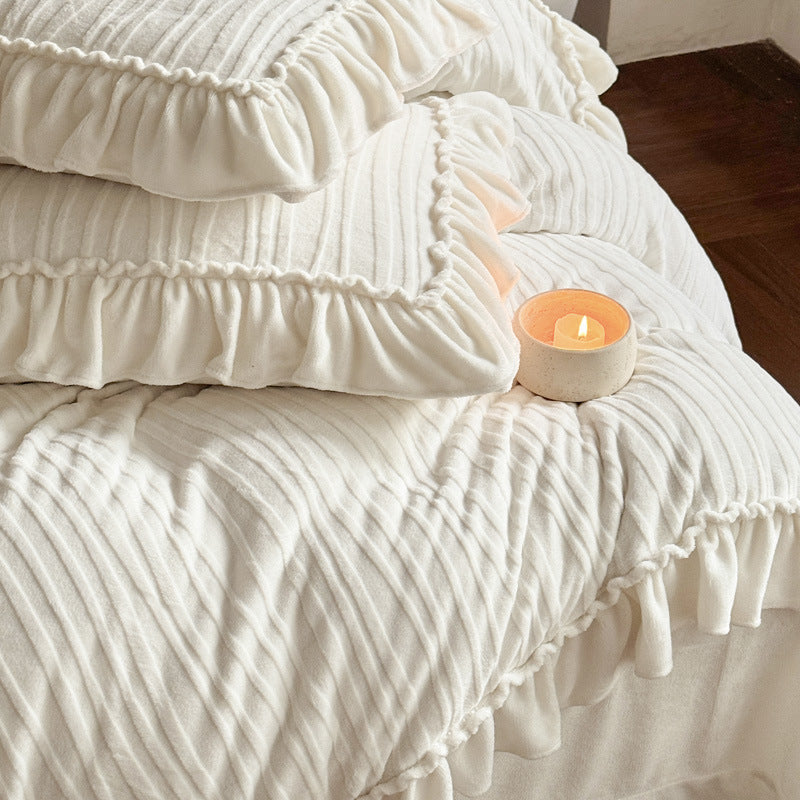 Ruffled Cotton Gauze Pin-Tuck Duvet Cover Set with Decorative Pillow Shams