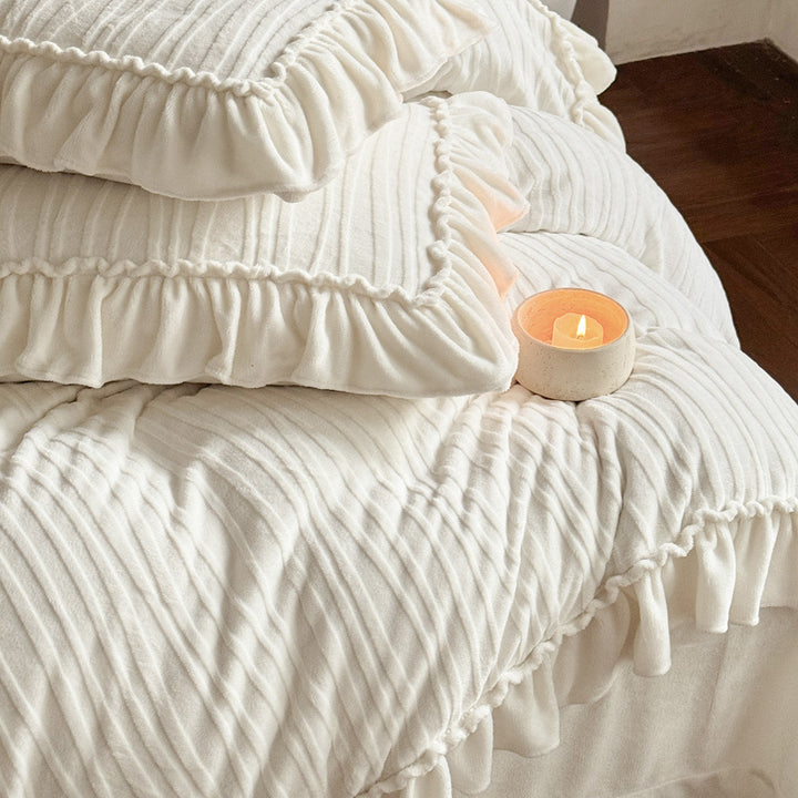 Ruffled Cotton Gauze Pin-Tuck Duvet Cover Set with Decorative Pillow Shams