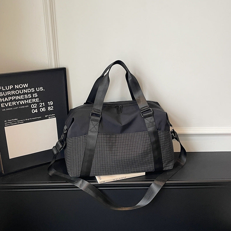 Versatile sports and travel bag with breathable material and robust design Stornfield