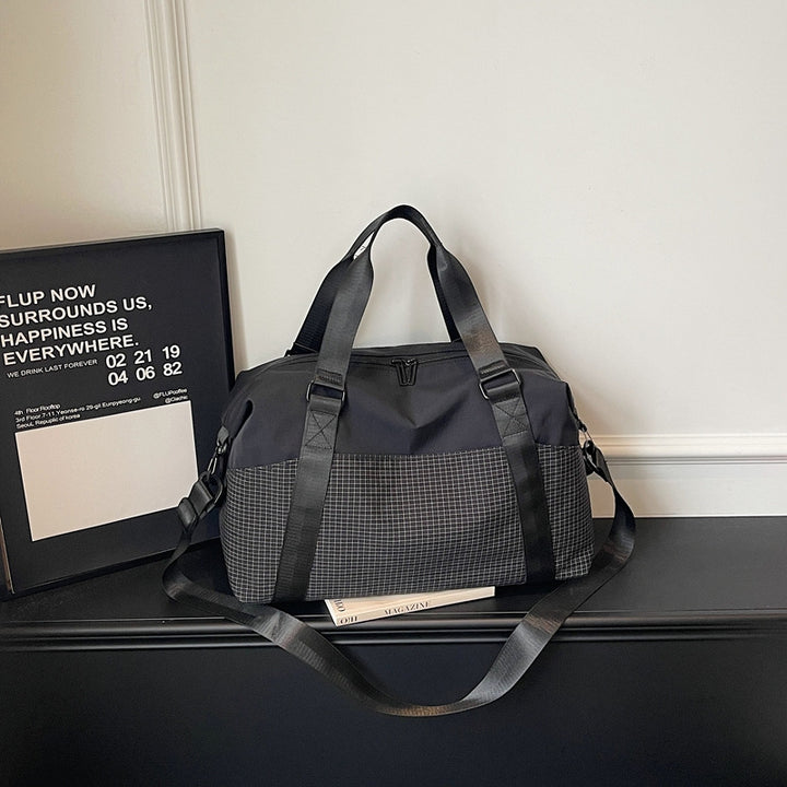 Versatile sports and travel bag with breathable material and robust design Stornfield