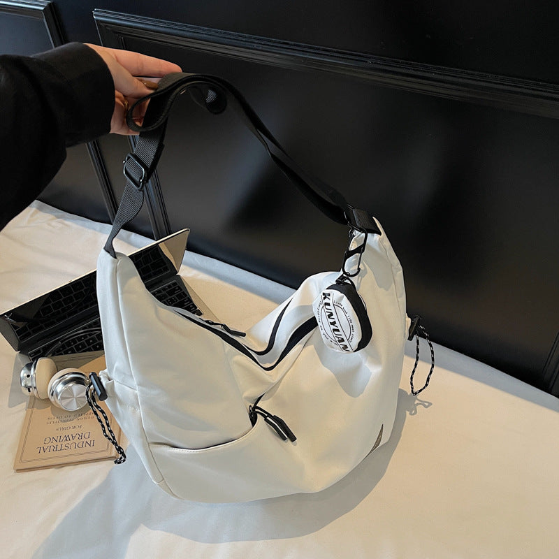 Multi-Pocket Functional Hobo Bag Stornfield