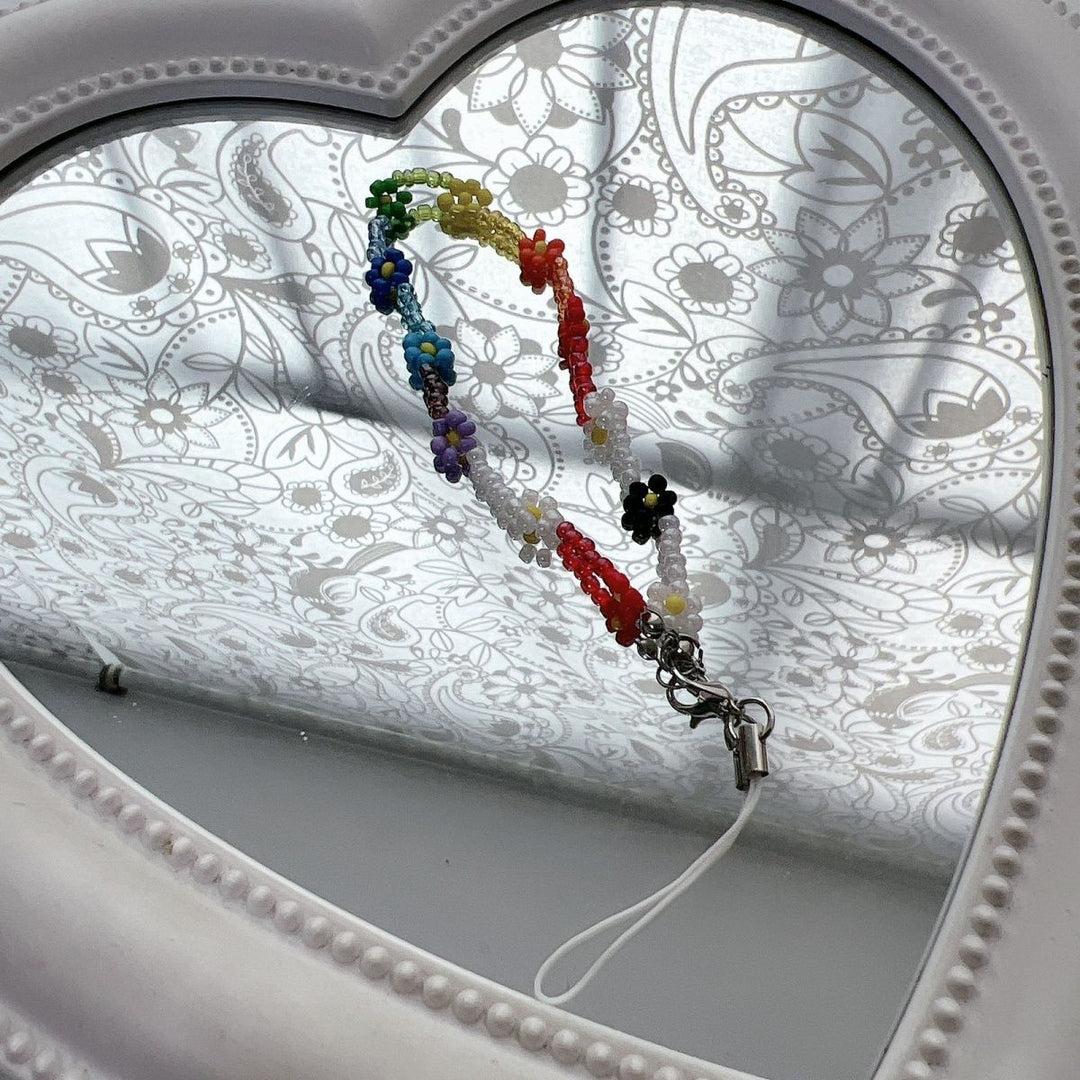 Flower Bead Charm Necklace Stornfield