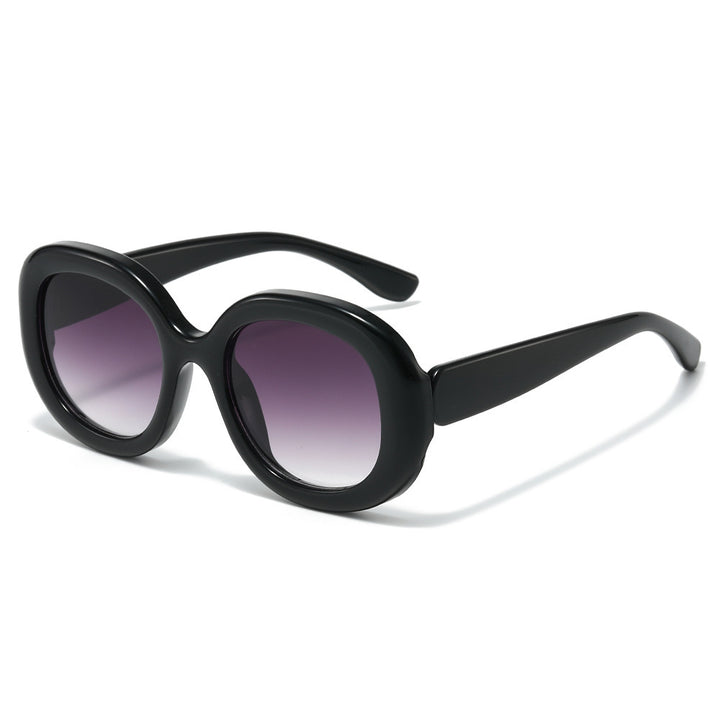 Fashion-Forward Retro-Inspired Round Sunglasses Stornfield