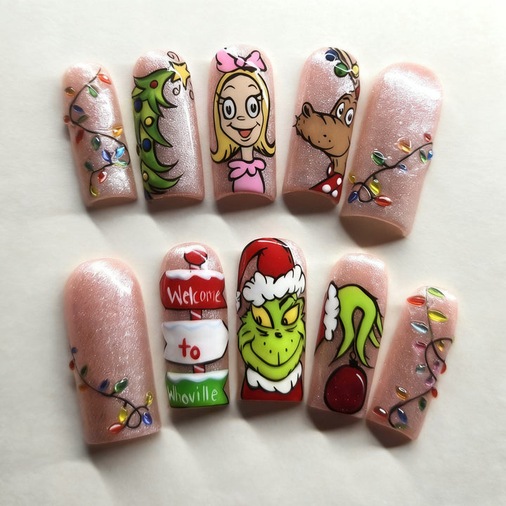 Themed Holiday Press-On Nail Art Set