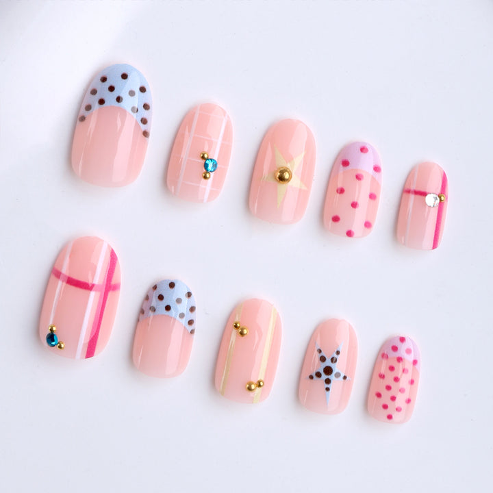 Artificial fingernails with creative geometric accents Stornfield