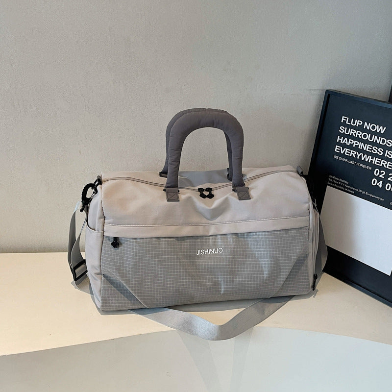 Sporty Leisure Duffel Bag with Ergonomic Handles and Multiple Compartments Stornfield