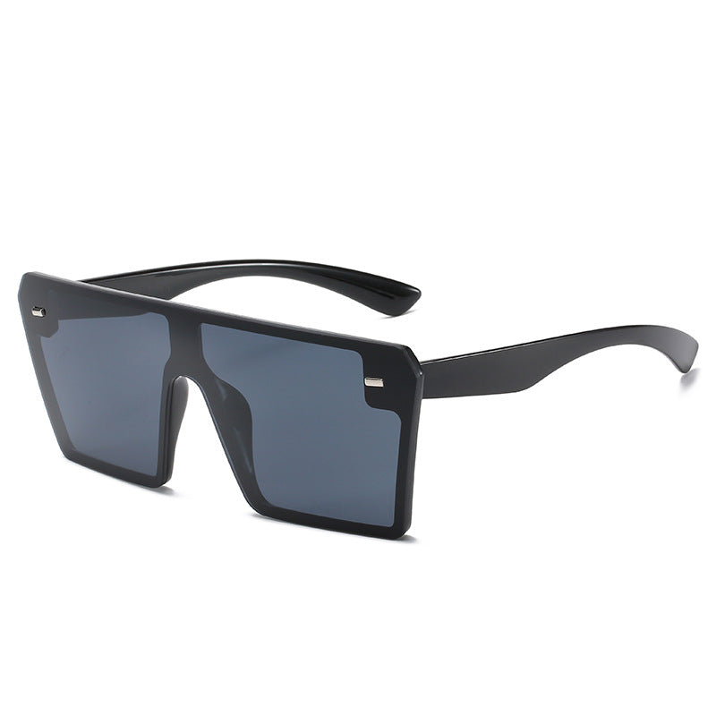 Women's Oversized Sunglasses in Futuristic Design Stornfield