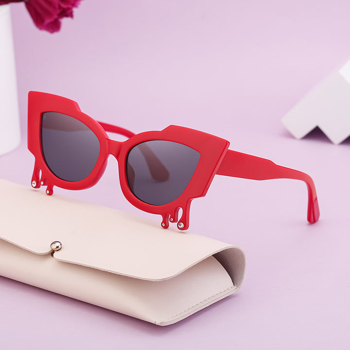 Women Exclusive Cat Eyes Sunglasses with Artistic Details Stornfield