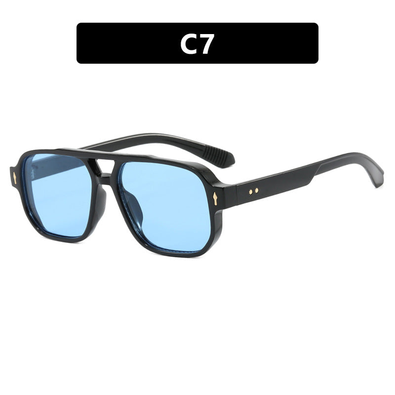 Women's trendy square sunglasses with luxurious details Stornfield