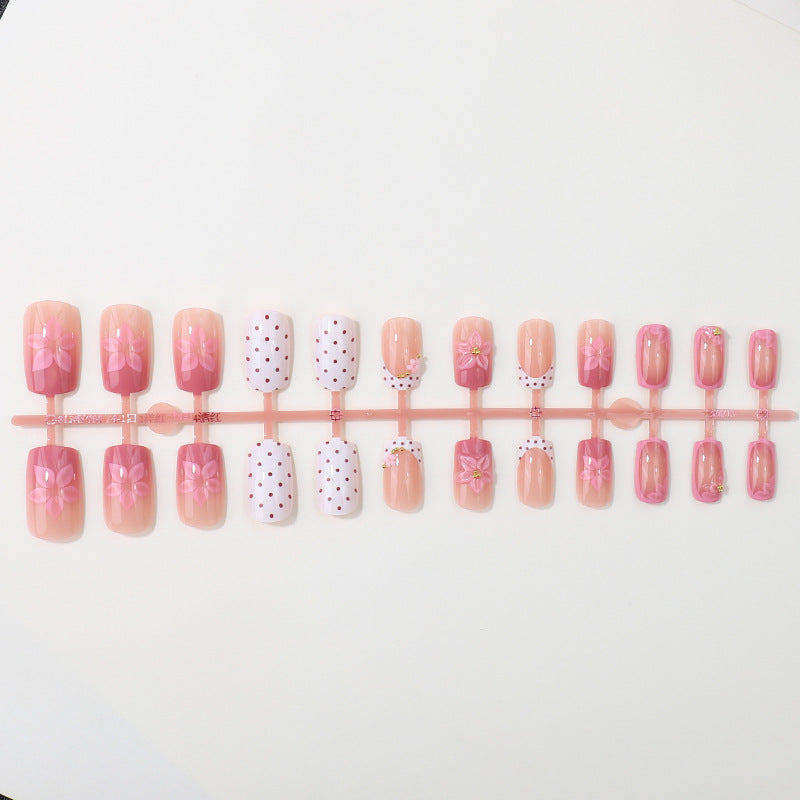 Floral Design Nail Tip Set Stornfield