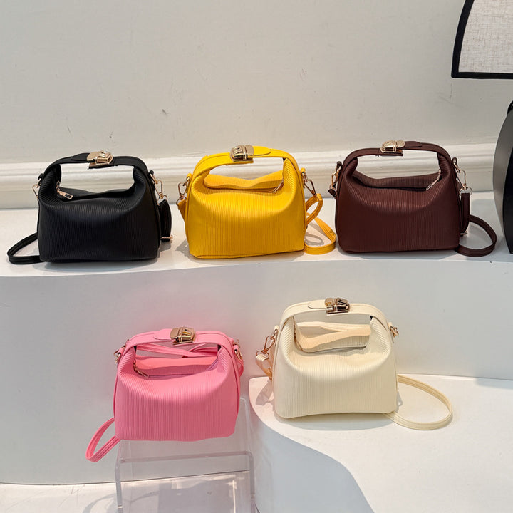 WoTextured Ribbed Handbag Stornfield
