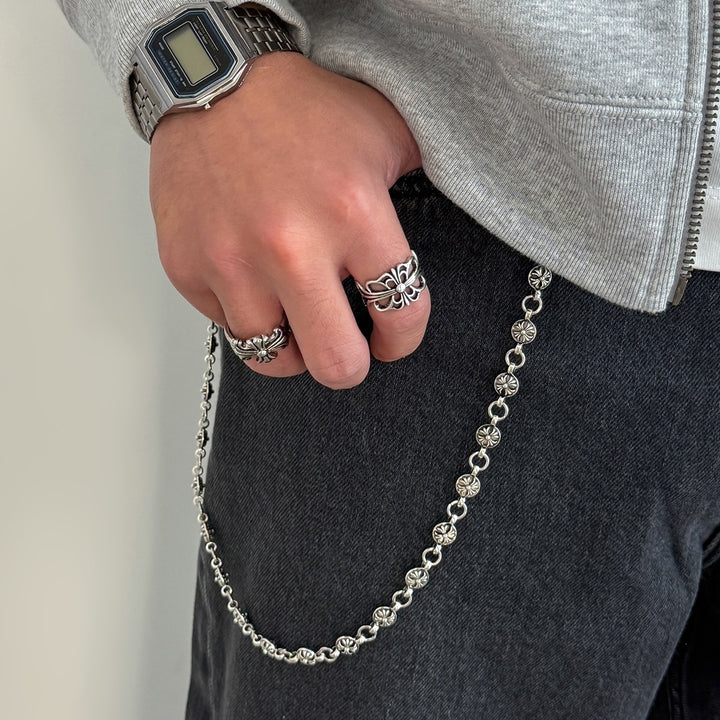 Fashionable chain necklace with glitter details Stornfield