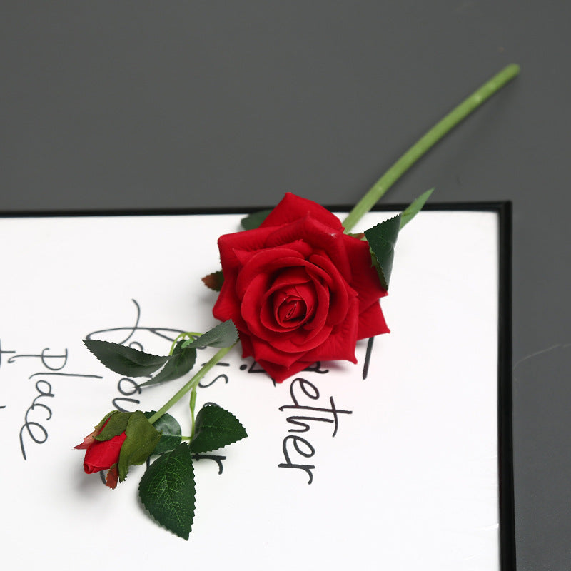 Decorative Artificial Rose Stem for Home Display