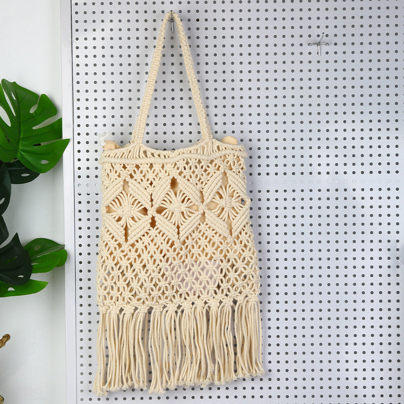 Handcrafted macrame bag with tassels Stornfield