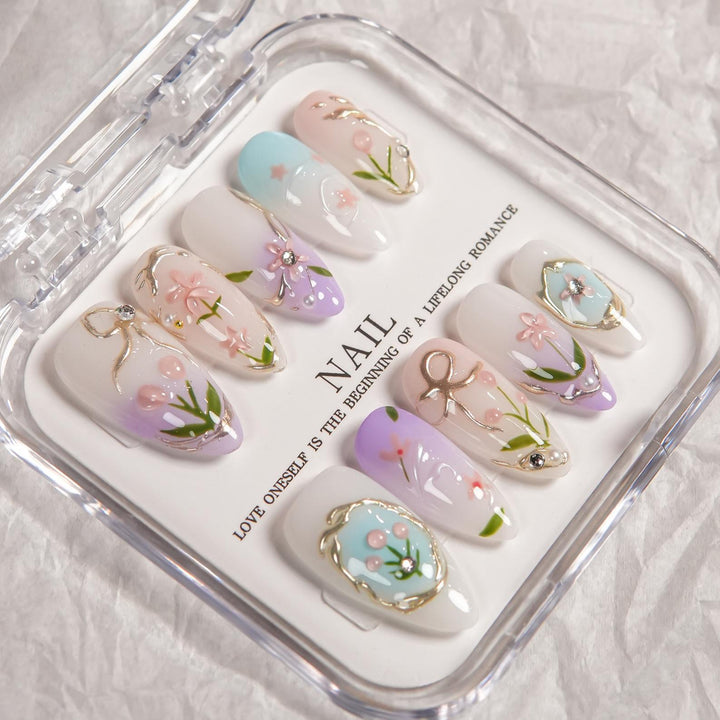 Artistic Floral Design Press-On Nail Kit