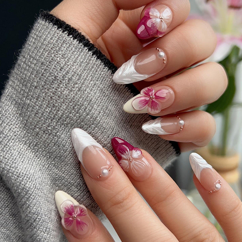 Floral Fantasy Press-On Nail Art Stornfield