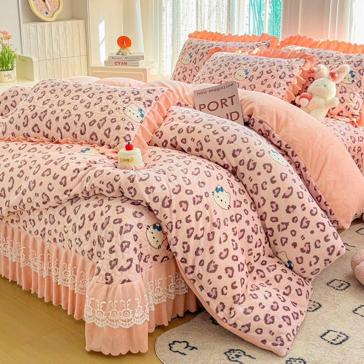Cozy Heart-Printed Bedding Set