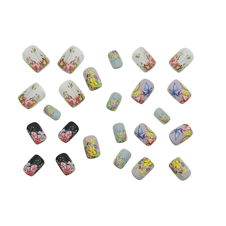 Artificial Nail Set with Floral 3D Designs Stornfield