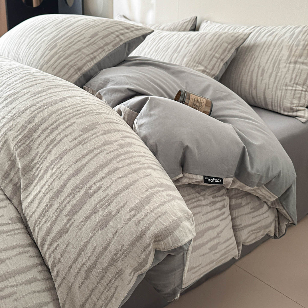 Reversible Printed Duvet Cover Set with Sateen-Feel Pillowcases
