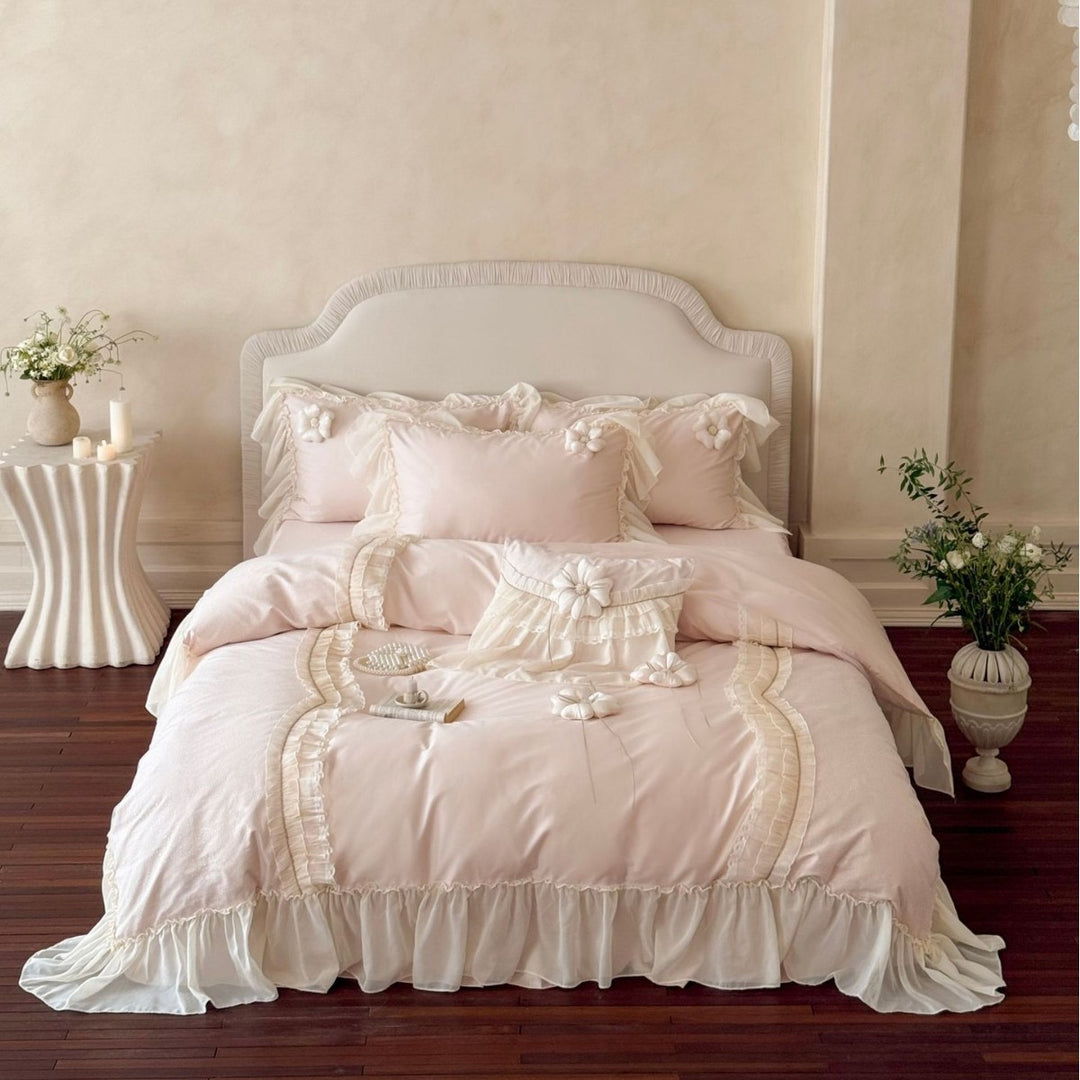 Romantic bedding set made of cotton satin with ruffled flounce, layered ruffles, and decorative fabric flowers