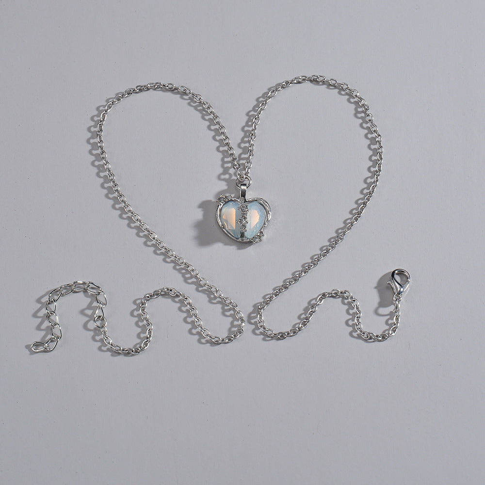 Heart pendant necklace with sparkling accents Stornfield