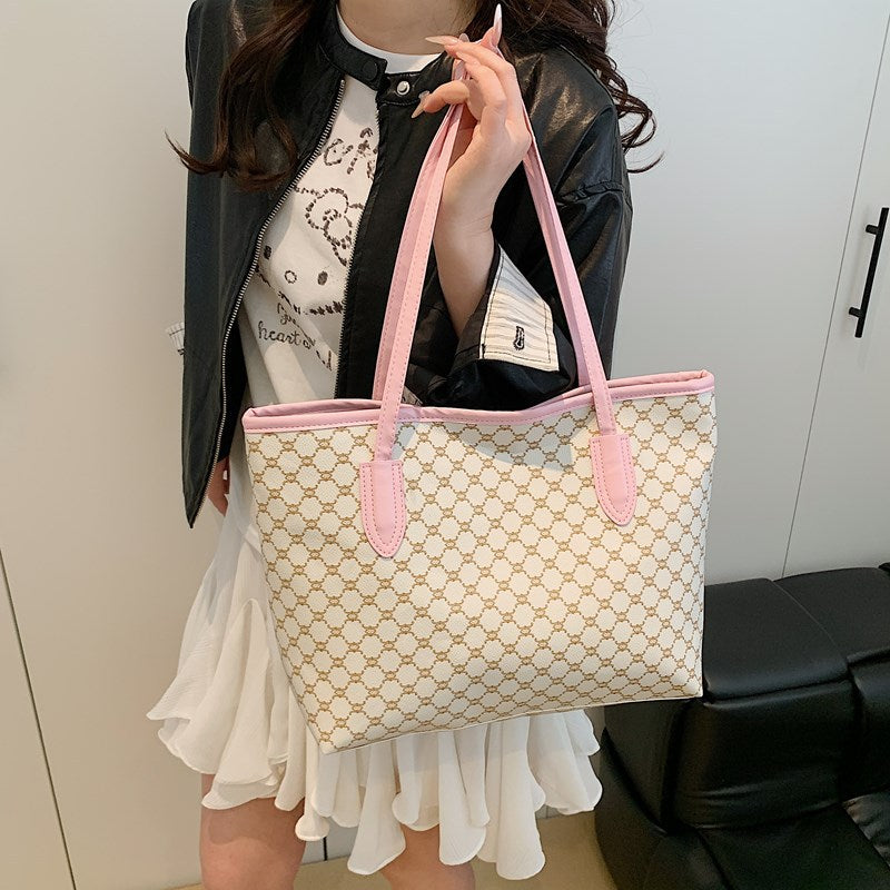 Elegant Geometric Pattern Tote Bag Stornfield