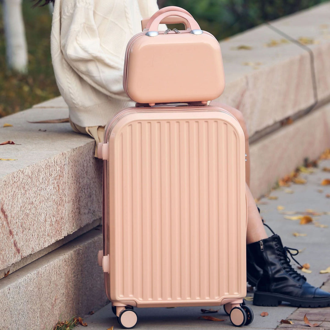 Dual-Compartment Hard-Shell Luggage Set Stornfield