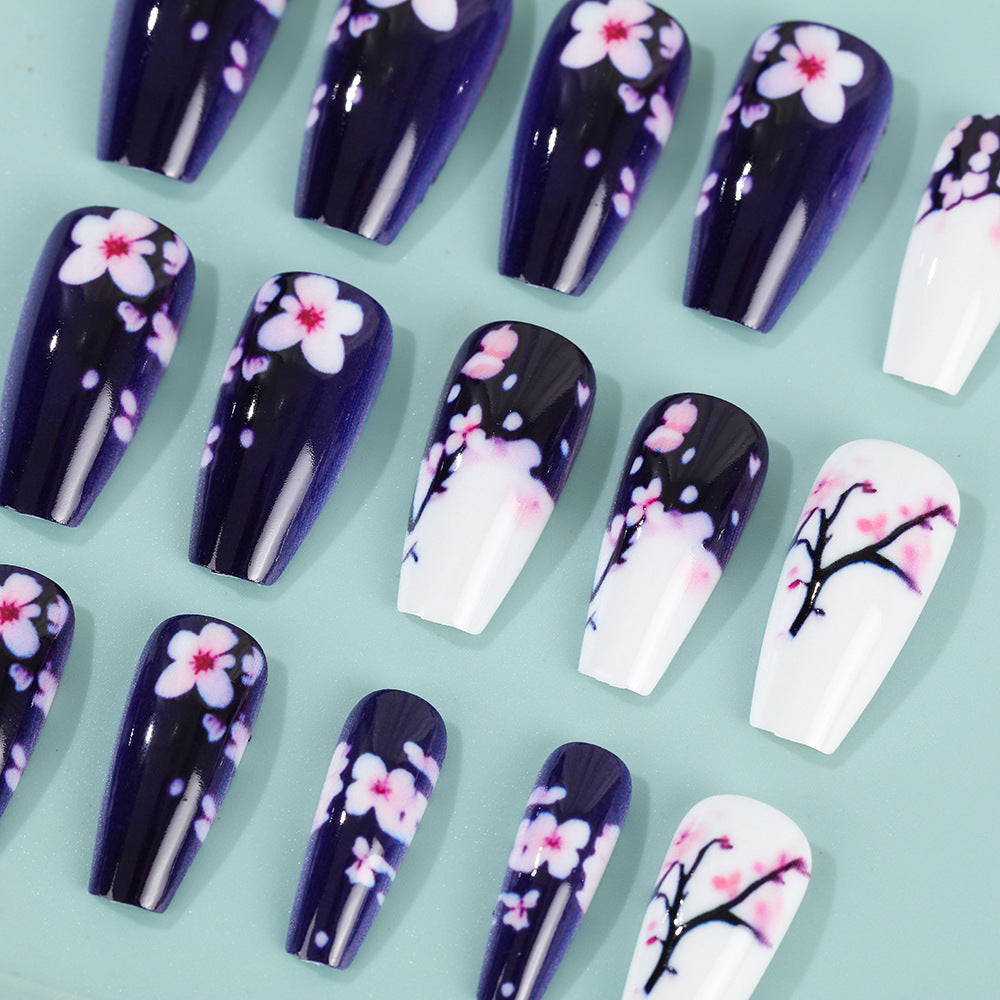 Artificial Nail Set with Floral Accents Stornfield