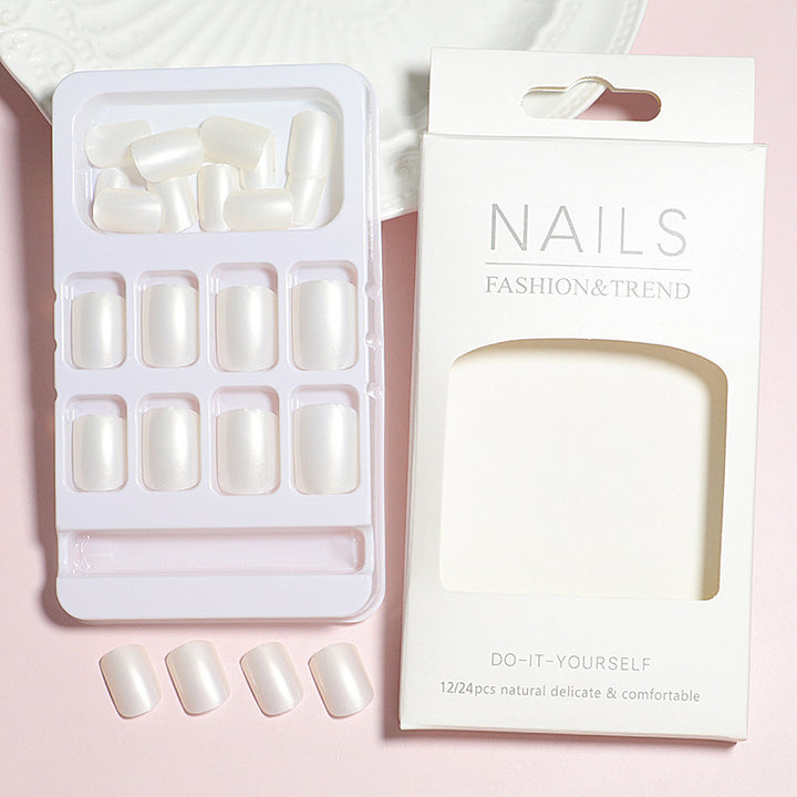 Premium DIY Press-On Nail Kit Stornfield