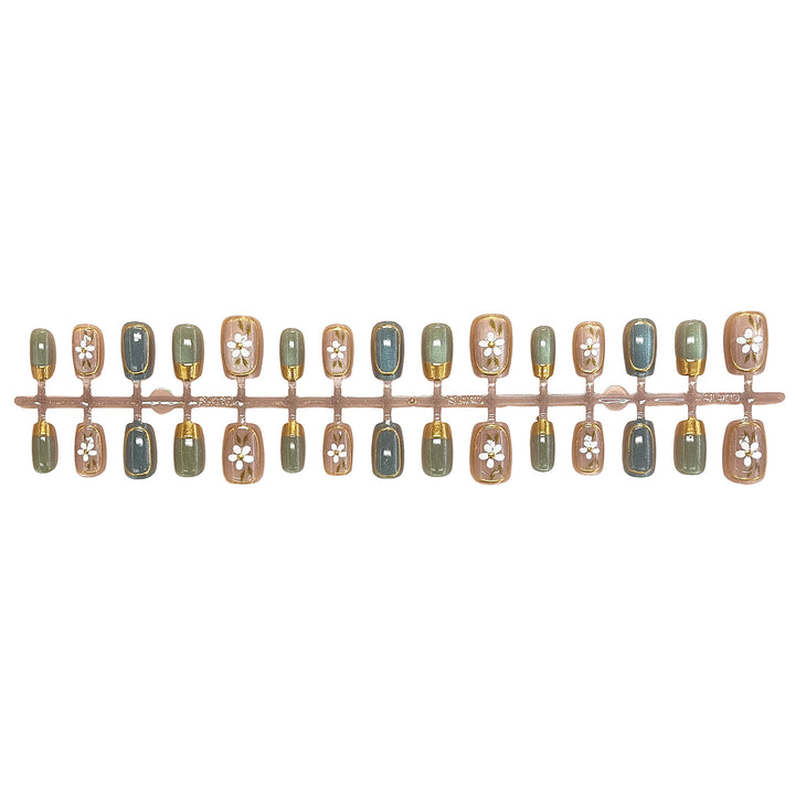 Floral Accent Press-On Nail Art Set Stornfield