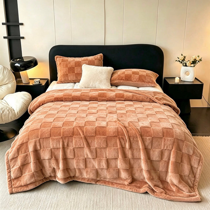 Textured Patchwork Fleece Blanket Stornfield