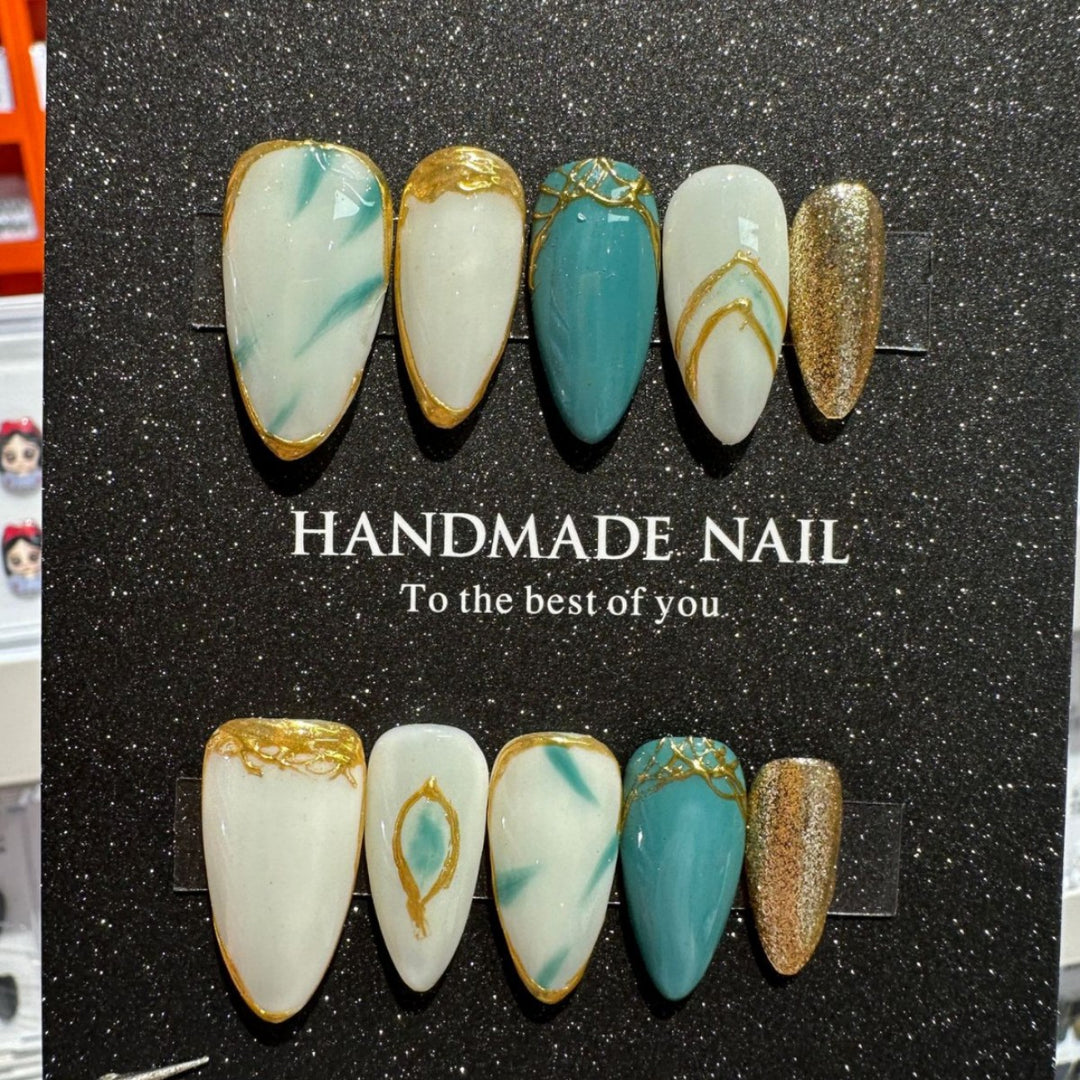 Handmade Decorative Press-On Nail Art Set  1791773546