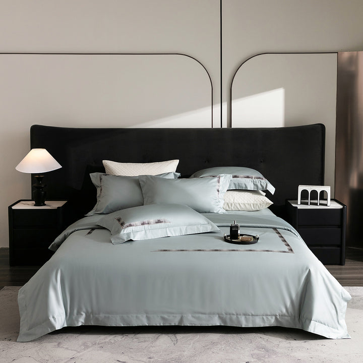 Luxury Egyptian Cotton Sateen Bedding Set with Embroidered Border
