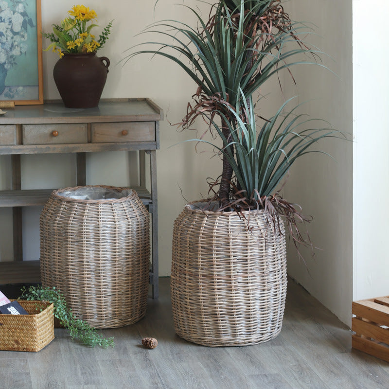 Rustic wicker basket Stornfield