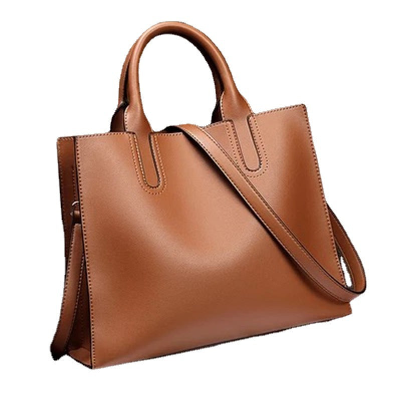 Elegant tote bag with practical inner pockets Stornfield