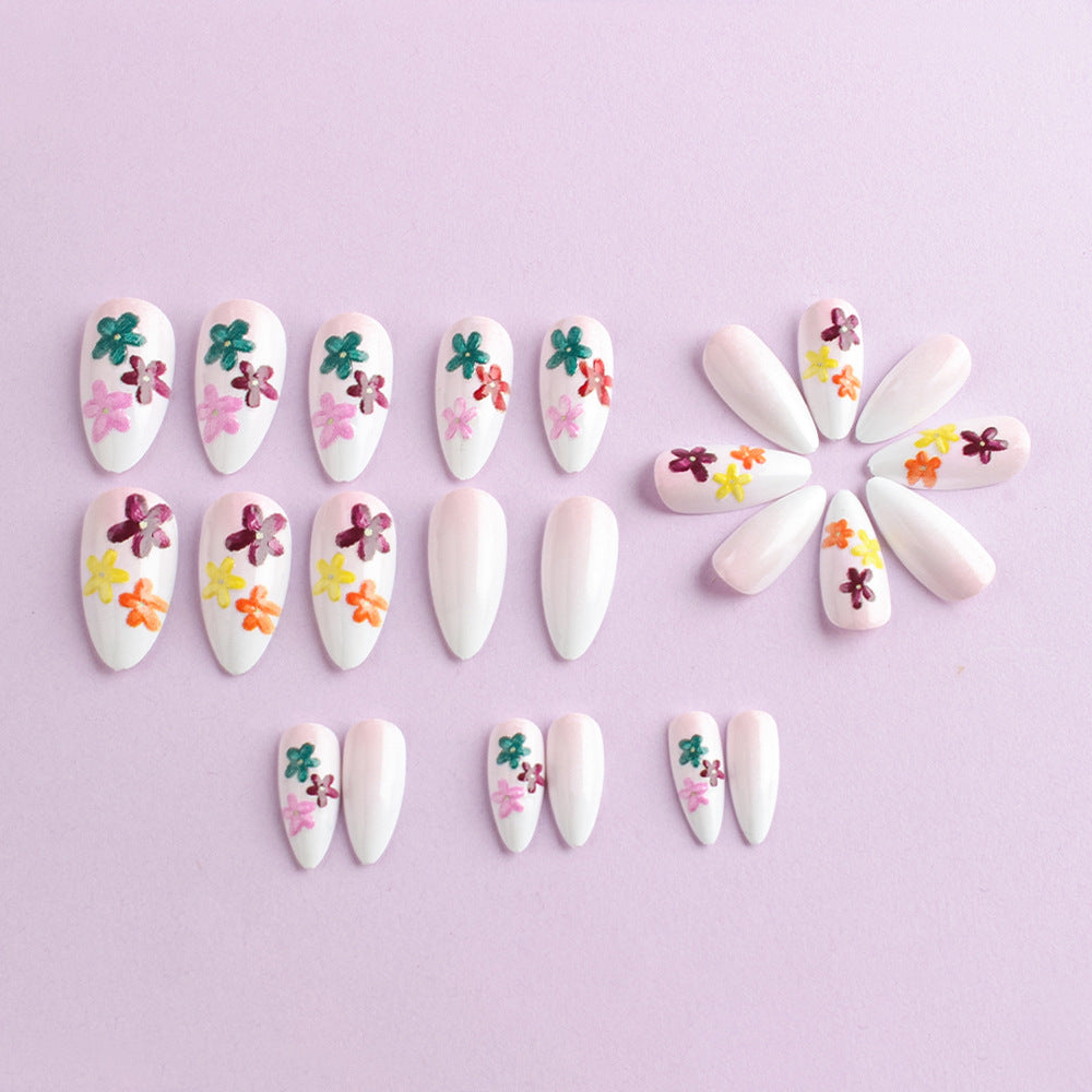 Floral Embellished Nail Art Set Stornfield