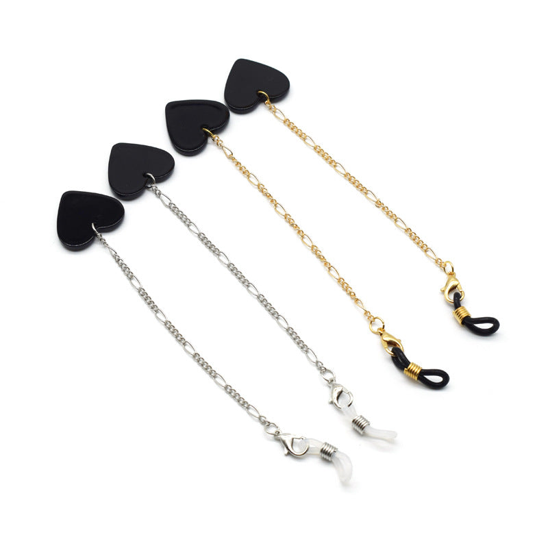 Heart-Shaped Eyewear Chain Stornfield
