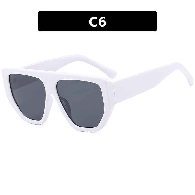 Women's fashionable oversized sunglasses with innovative Stornfield frame