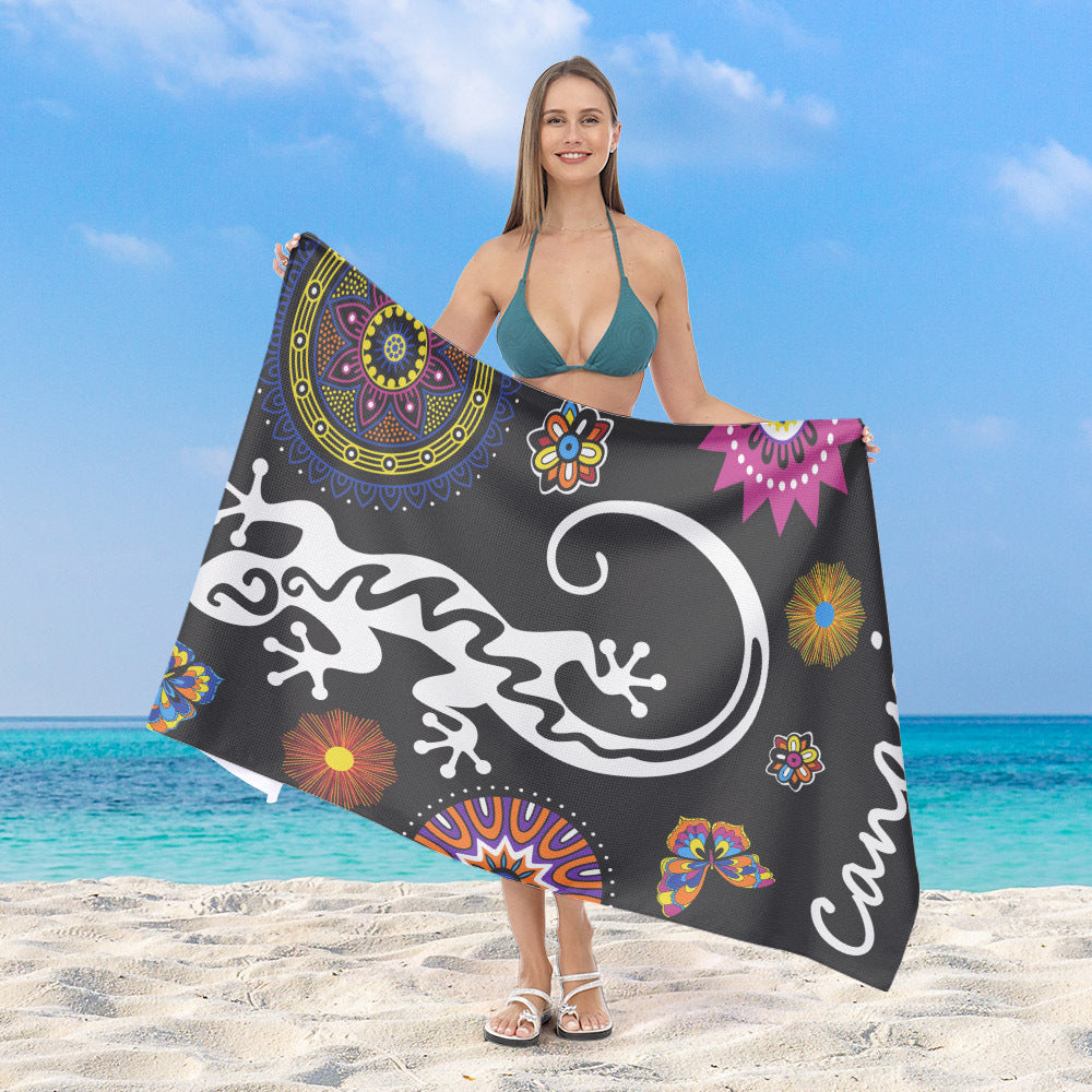 Beach towel with colorful gecko pattern Stornfield