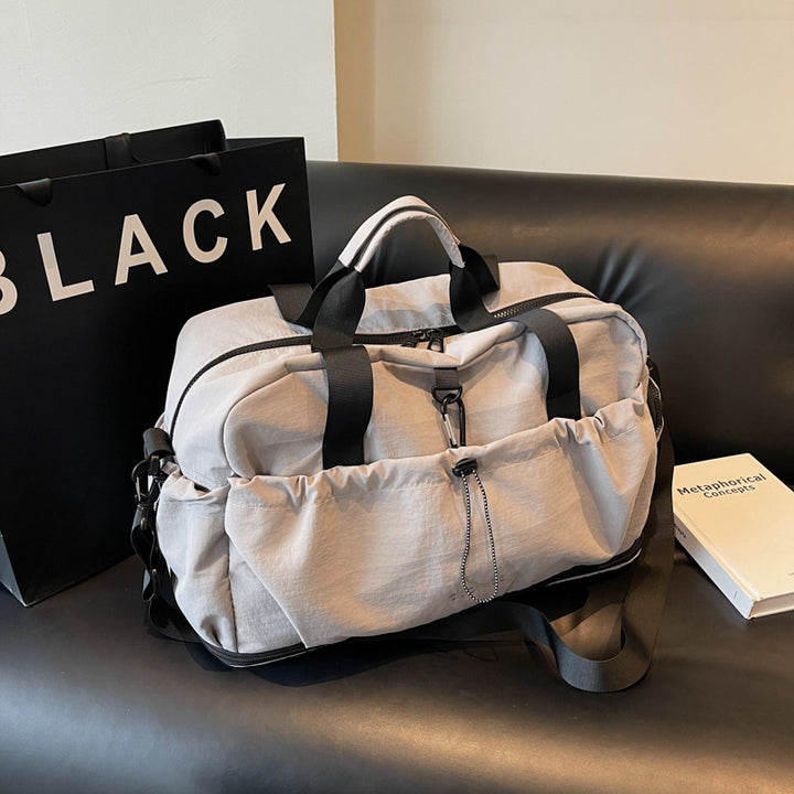 Versatile Lightweight Travel Duffle Stornfield