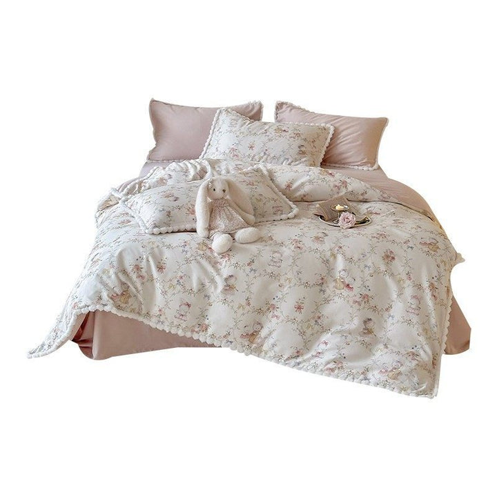 Plush Cotton Duvet Cover Set with Pom-Pom Edge and Whimsical Nursery Print