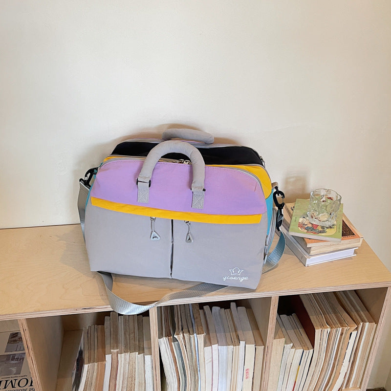 Versatile Lightweight Travel Duffel