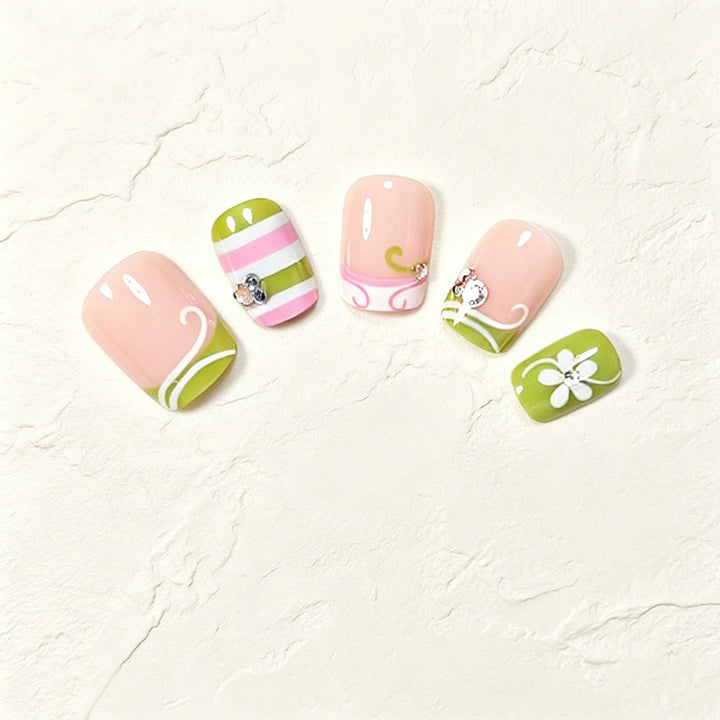 Decorative Press-On Nail Art Tips Stornfield