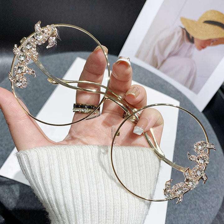 Women's fashion sunglasses with extravagant design and sparkling accents Stornfield