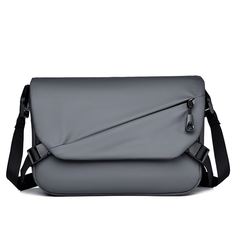 Water-Resistant Messenger Bag Stornfield
