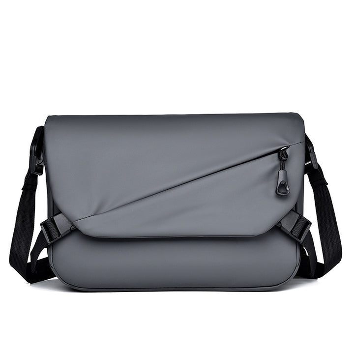 Water-Resistant Messenger Bag Stornfield